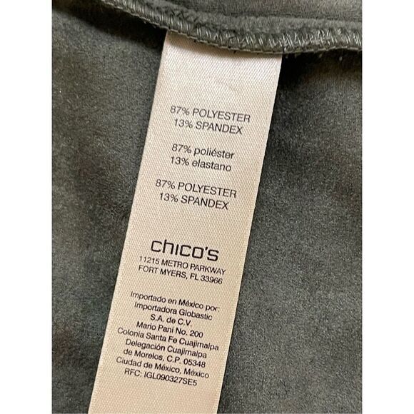 Chico’s women’s bundle lot jacket and blouse size 0 or small - Picture 11 of 12